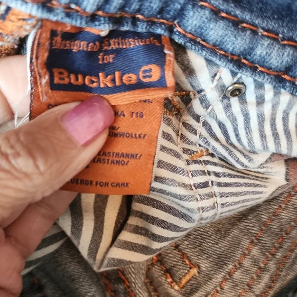 Rock Revival Straight Leg - Picture 11 of 15